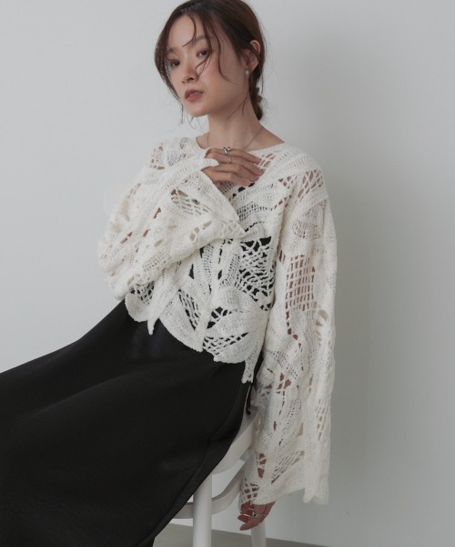 Bab(バブ)の「モールヤーンクロシェショートトップス(Tシャツ/カットソー・レディース・アイボリー/チャコールグレー/ブラウン/ピンク・FREE)」の11枚目の写真