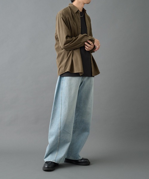 COLONY 2139（コロニートゥーワンスリーナイン）の「ナローピーチレギュラーシャツ（シャツ/ブラウス・メンズ・キャメル/ブラック/オリーブ・MEDIUM/LARGE）」の5枚目の写真