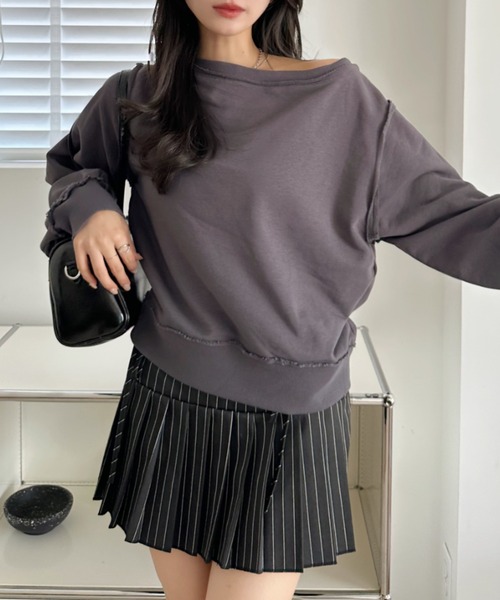 TREOVER(トレオーバー)の「【ワンショルでも着れて抜け感UP】アウトシームオフショルスウェットプルオーバー(Tシャツ/カットソー・レディース・チャコール/杢グレー/アイボリー・FREE)」の18枚目の写真