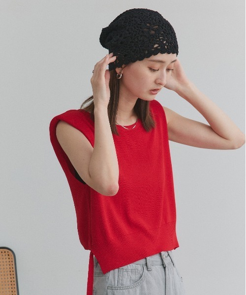 ad thie(アドティエ)の「ショート丈 リボン ノースリーブニット(ニット/セーター・レディース・ダークブラウン/オフホワイト/アイボリー/ブラック/ベージュ/レッド・FREE)」の21枚目の写真