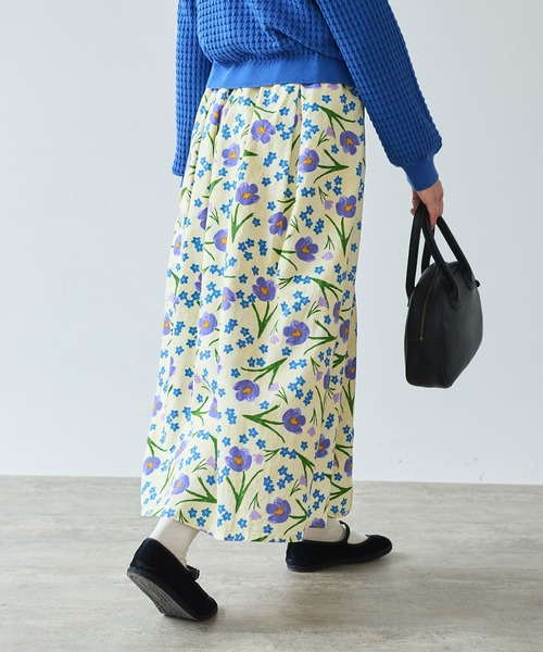 bulle de savon（ビュルデサボン）の「クロッカスプリント スカート（スカート・レディース・ネイビー/キナリ・FREE）」の5枚目の写真