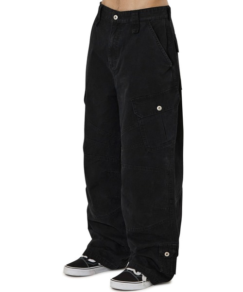 OY(オーワイ)の「『OY/オーワイ』WASHED PANEL CARGO PANTS/ウォッシュドパネルカーゴパンツ(カーゴパンツ・レディース・ブラック/カモフラージュ/ベージュ・L/M/S)」の6枚目の写真