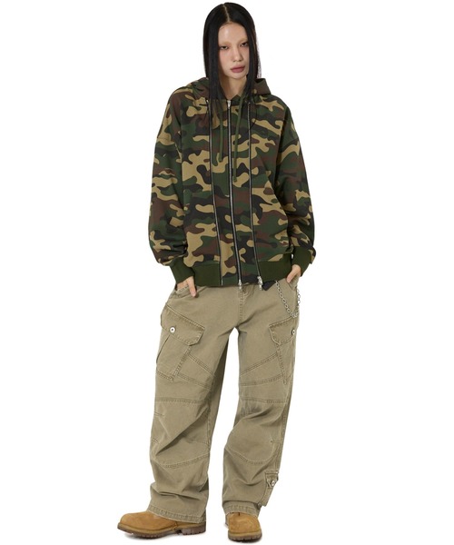 OY(オーワイ)の「『OY/オーワイ』WASHED PANEL CARGO PANTS/ウォッシュドパネルカーゴパンツ(カーゴパンツ・レディース・ブラック/カモフラージュ/ベージュ・L/M/S)」の16枚目の写真