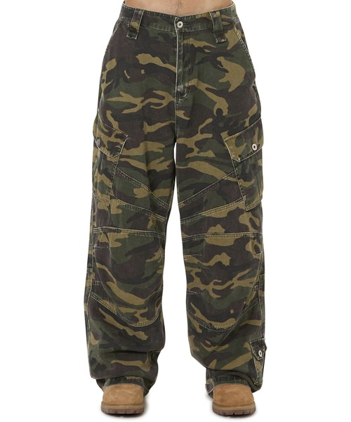 OY(オーワイ)の「『OY/オーワイ』WASHED PANEL CARGO PANTS/ウォッシュドパネルカーゴパンツ(カーゴパンツ・レディース・ブラック/カモフラージュ/ベージュ・L/M/S)」の21枚目の写真