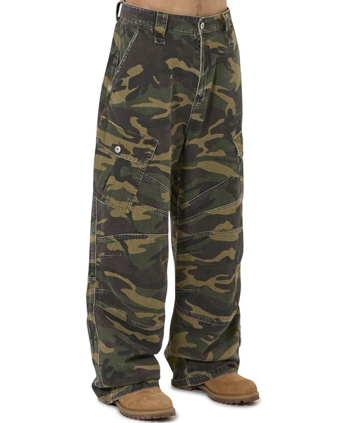 OY(オーワイ)の「『OY/オーワイ』WASHED PANEL CARGO PANTS/ウォッシュドパネルカーゴパンツ(カーゴパンツ・レディース・ブラック/カモフラージュ/ベージュ・L/M/S)」の22枚目の写真