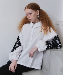 manana suerte ビジューカラーブラウス 白 manana suerte ビジューカラーブラウス 白