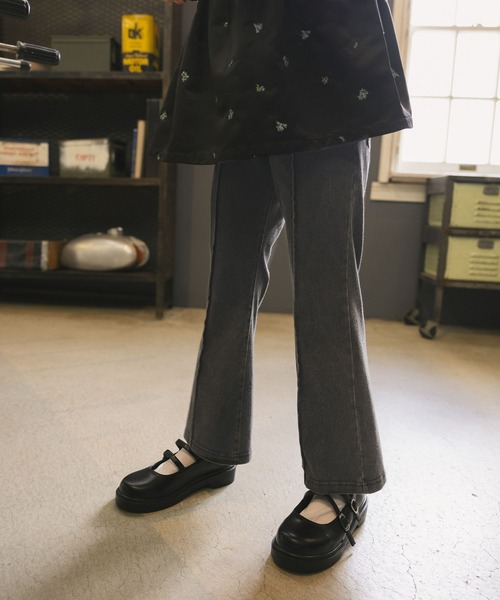 GLOBAL WORK(グローバルワーク)の「スゴラクストレッチフレアパンツ/579689(その他パンツ・キッズ・ブラック系その他/ブラック/ブルー・130cm/140cm/160cm/150cm)」の15枚目の写真