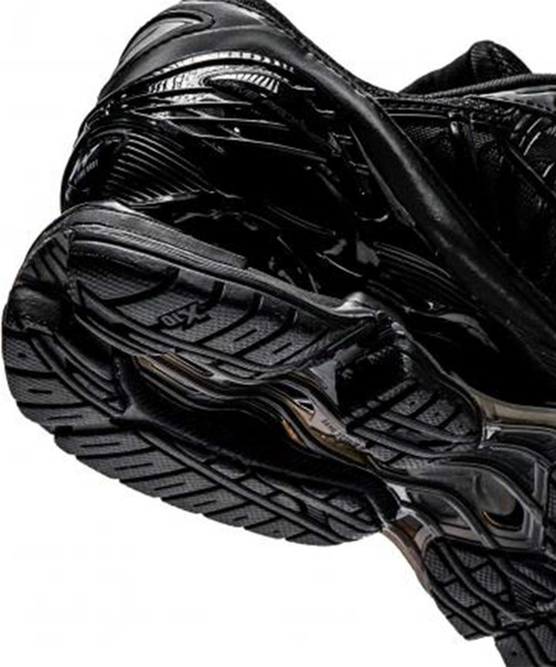 MIZUNO(ミズノ )の「【MIZUNO/ミズノ】Wave Prophecy LS/ウェーブプロフェシー/スニーカー(スニーカー・レディース・ブラック・24cm/23.5cm/25cm/24.5cm)」の4枚目の写真
