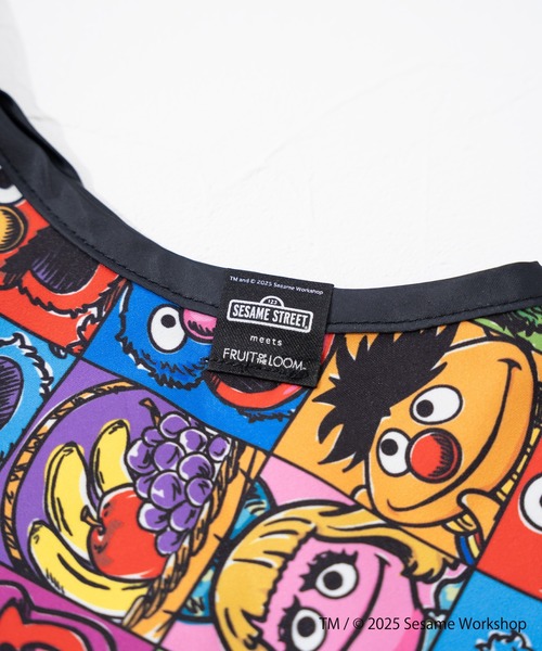 FRUIT OF THE LOOM（フルーツオブザルーム）の「SESAME STREET×FTL Lサイズエコバッグ / セサミグラフィック / コンパクト（エコバッグ/サブバッグ・メンズ・パープル/ライトグレー/アイボリー・FREE）」の10枚目の写真