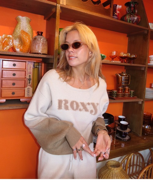 ROXY(ロキシー)の「MAGIC HOUR TOPS /ロキシーグラデーションロゴニット(ニット/セーター・レディース・ブルー/グレー/ブラウン・M/L/XS/S)」の1枚目の写真