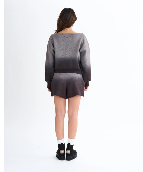 ROXY(ロキシー)の「MAGIC HOUR TOPS /ロキシーグラデーションロゴニット(ニット/セーター・レディース・ブルー/グレー/ブラウン・M/L/XS/S)」の9枚目の写真