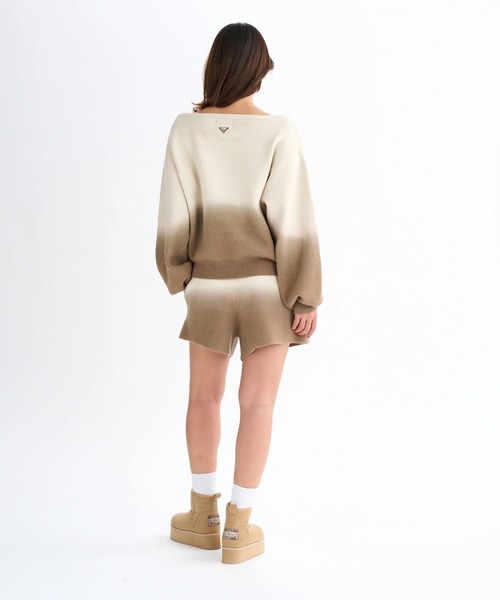 ROXY(ロキシー)の「MAGIC HOUR TOPS /ロキシーグラデーションロゴニット(ニット/セーター・レディース・ブルー/グレー/ブラウン・M/L/XS/S)」の13枚目の写真