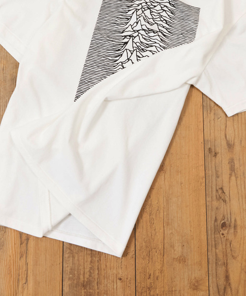 Insonnia PROJECTS（インソニアプロジェクト）の「Insonnia Projects インソニアプロジェクツ / Joy Division UNKNOWN PLEASURES TEE ジョイディヴィジョン アンノウンプレジャーズグラフィックプリントTシャツ バンドTシャツ / IP-JD-008（Tシャツ/カットソー・メンズ・ホワイト/ブラック・3/2/1/0）」の10枚目の写真