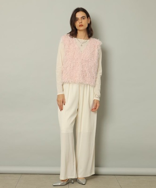 CADUNE ふわふわトップス　ベージュ　36 ノースリーブ CADUNE（カデュネ）の「ふわふわトップス（シャツ/ブラウス