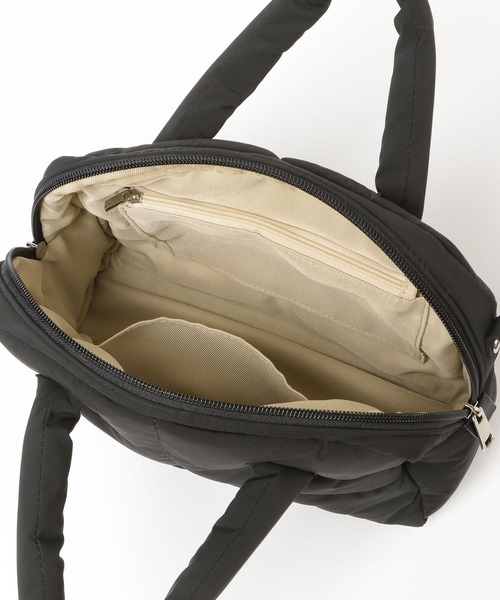 BAYFLOW（ベイフロー）の「コードショルダーパフボストン（ボストンバッグ・レディース・ブラック/ベージュ/ネイビー・FREE）」の22枚目の写真