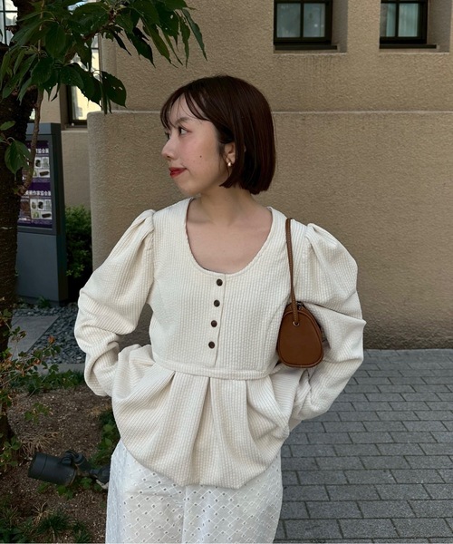 lawgy（ラウジー）の「uneck balloon corduroy tops / ユーネック