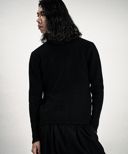 NO ID.（ノーアイディ）の「【NO ID.】Jacquard Knit Turtleneck Pullover / ジャカード ニット タートルネック プルオーバー（ニット/セーター・メンズ・ネイビー/ブラック/グレー/ホワイト・2/1）」の19枚目の写真