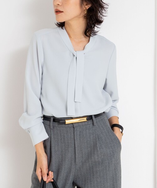 セール】ウォッシャブルストレッチバックサテンボウタイブラウス