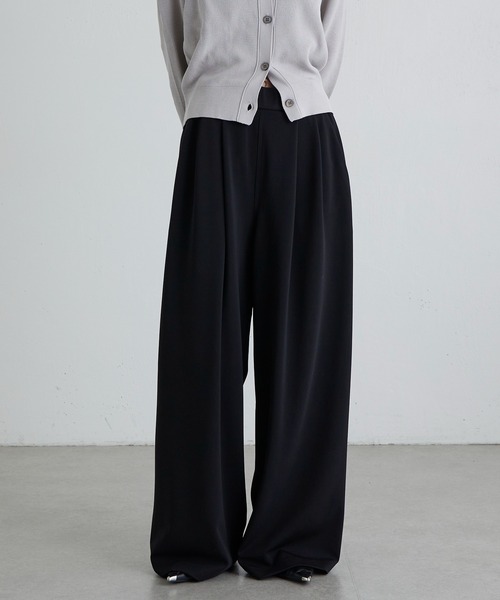 Lui's（ルイス）の「ポンチ2タックワイドパンツ（スラックス・レディース・ブラック/オフホワイト/グレー・36/38）」の18枚目の写真