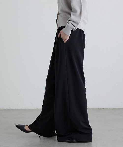 Lui's（ルイス）の「ポンチ2タックワイドパンツ（スラックス・レディース・ブラック/オフホワイト/グレー・36/38）」の19枚目の写真