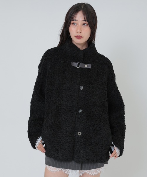 SUWDEE(スーディー)の「stand collar boa belt short coat(その他アウター・レディース・チャコールグレー/ブラック・FREE)」の6枚目の写真