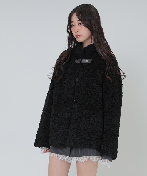 SUWDEE(スーディー)の「stand collar boa belt short coat(その他アウター・レディース・チャコールグレー/ブラック・FREE)」の7枚目の写真