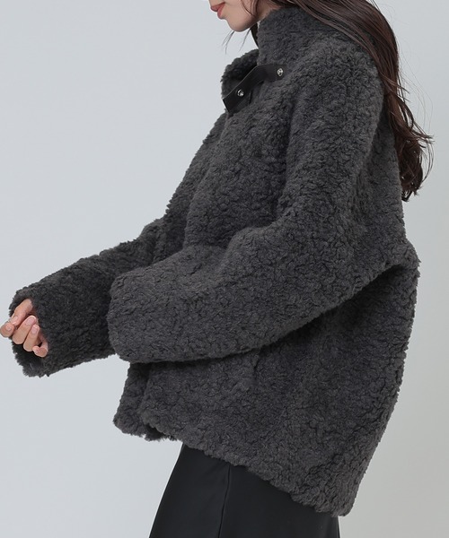 SUWDEE(スーディー)の「stand collar boa belt short coat(その他アウター・レディース・チャコールグレー/ブラック・FREE)」の15枚目の写真