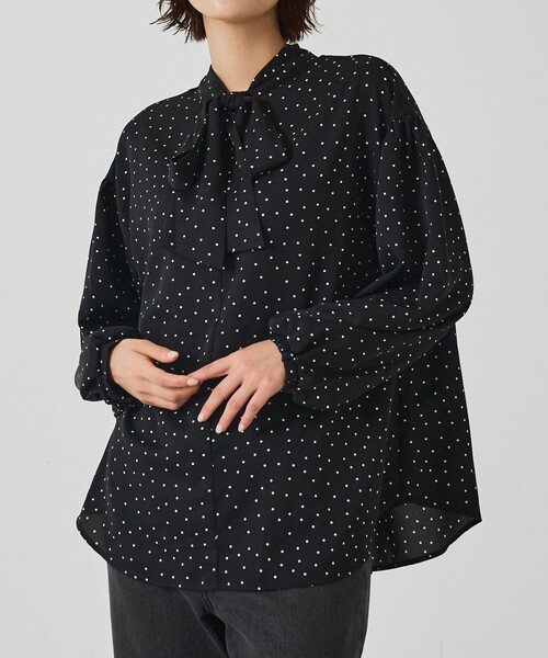 abahouse mavie（アバハウスマヴィ）の「ボウタイ2WAYブラウス（シャツ/ブラウス・レディース・ブラック/アイボリー/ホワイト・フリー）」の3枚目の写真