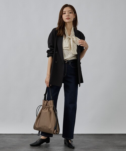 abahouse mavie（アバハウスマヴィ）の「ボウタイ2WAYブラウス（シャツ/ブラウス・レディース・ブラック/アイボリー/ホワイト・フリー）」の4枚目の写真