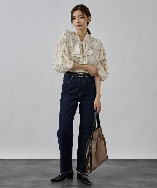 abahouse mavie（アバハウスマヴィ）の「ボウタイ2WAYブラウス（シャツ/ブラウス・レディース・ブラック/アイボリー/ホワイト・フリー）」の15枚目の写真