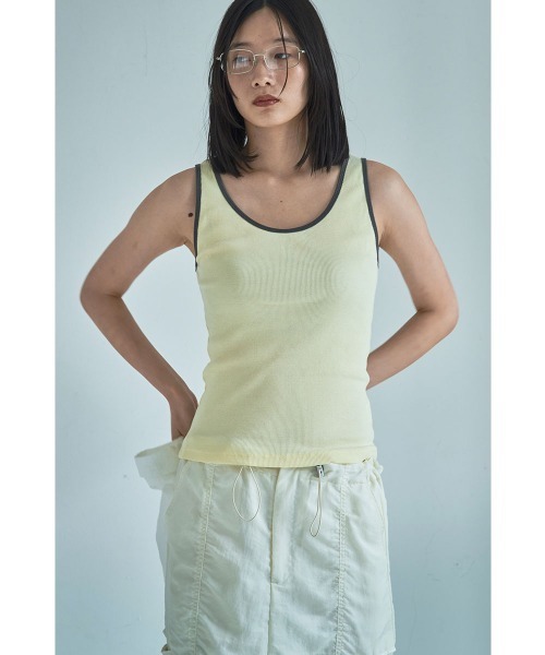 marjour(マージュール)の「LAYERED PIPING TANKTOP(タンクトップ・レディース・ブラウン/クリーム・M)」の1枚目の写真