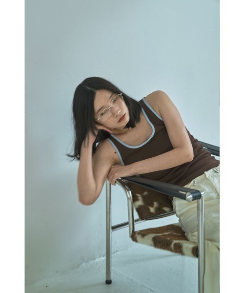 marjour(マージュール)の「LAYERED PIPING TANKTOP(タンクトップ・レディース・ブラウン/クリーム・M)」の8枚目の写真