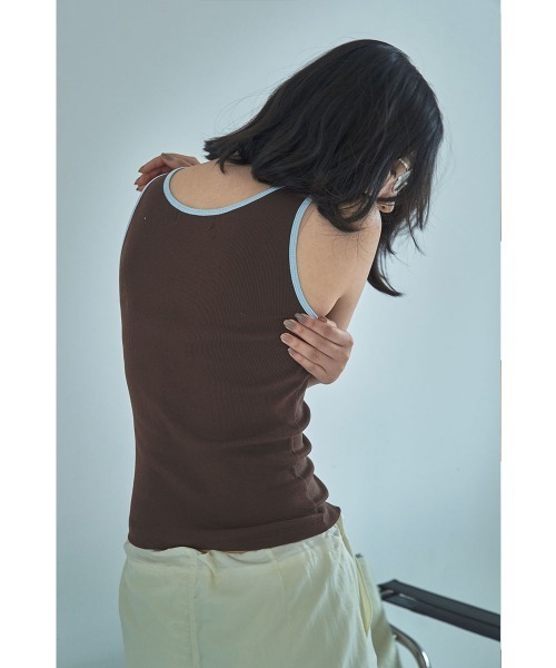 marjour(マージュール)の「LAYERED PIPING TANKTOP(タンクトップ・レディース・ブラウン/クリーム・M)」の13枚目の写真
