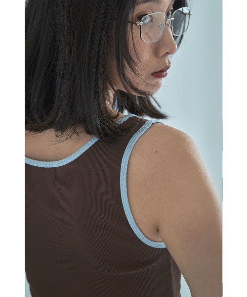 marjour(マージュール)の「LAYERED PIPING TANKTOP(タンクトップ・レディース・ブラウン/クリーム・M)」の16枚目の写真