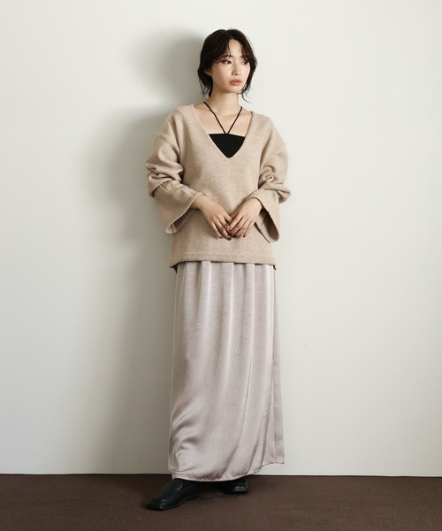 select MOCA Et(セレクトモカエト)の「【Et】Deep V-Neck Wool Mix Knit(ニット/セーター・レディース・ベージュ/グレー/ブラック・FREE)」の17枚目の写真