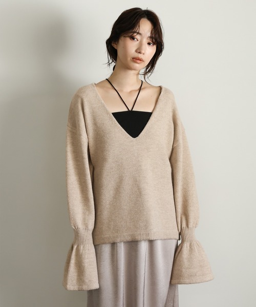 select MOCA Et(セレクトモカエト)の「【Et】Deep V-Neck Wool Mix Knit(ニット/セーター・レディース・ベージュ/グレー/ブラック・FREE)」の22枚目の写真