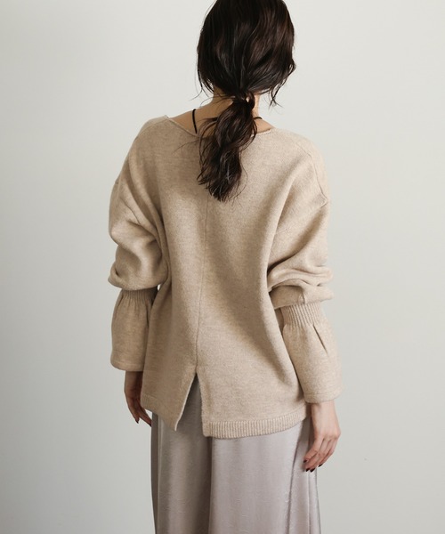 select MOCA Et(セレクトモカエト)の「【Et】Deep V-Neck Wool Mix Knit(ニット/セーター・レディース・ベージュ/グレー/ブラック・FREE)」の19枚目の写真