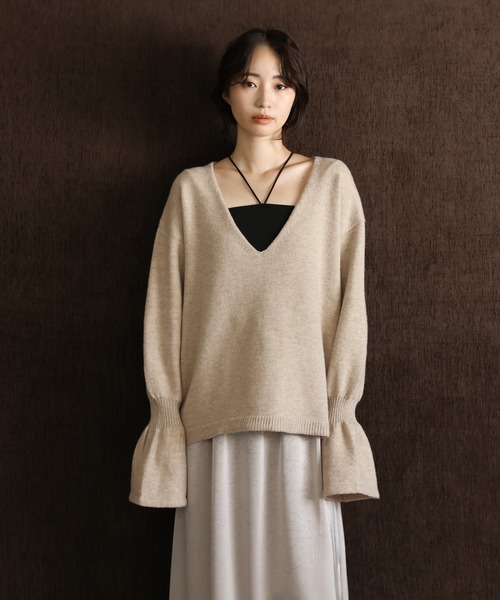 select MOCA Et(セレクトモカエト)の「【Et】Deep V-Neck Wool Mix Knit(ニット/セーター・レディース・ベージュ/グレー/ブラック・FREE)」の16枚目の写真