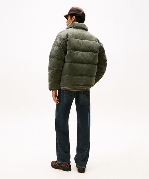 tommy jeans（トミー ジーンズ）の「コーデュロイパッファーエクストリームジャケット（ダウンジャケット/コート・メンズ・グリーン/ブラウン系その他・MEDIUM/SMALL/LARGE/X-LARGE）」の18枚目の写真