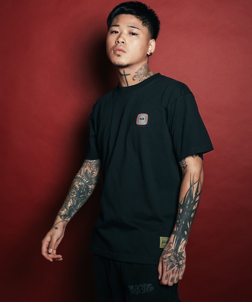 Subciety(サブサエティ)の「Broadcasting tee(Tシャツ/カットソー・メンズ・ブラック/オレンジ/ホワイト・SMALL/MEDIUM/LARGE/X-LARGE/XX-LARGE)」の8枚目の写真