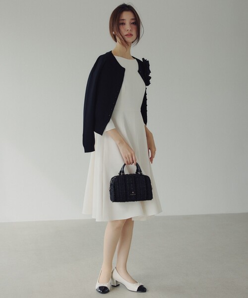 TOCCA（トッカ）の「TINY RIBBON RAIN PUMPS レインパンプス（パンプス・レディース・アイボリー系/ベージュ系/ブラック系・35/36/37/38/39）」の9枚目の写真