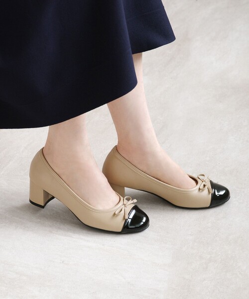 TOCCA（トッカ）の「TINY RIBBON RAIN PUMPS レインパンプス（パンプス・レディース・アイボリー系/ベージュ系/ブラック系・35/36/37/38/39）」の13枚目の写真