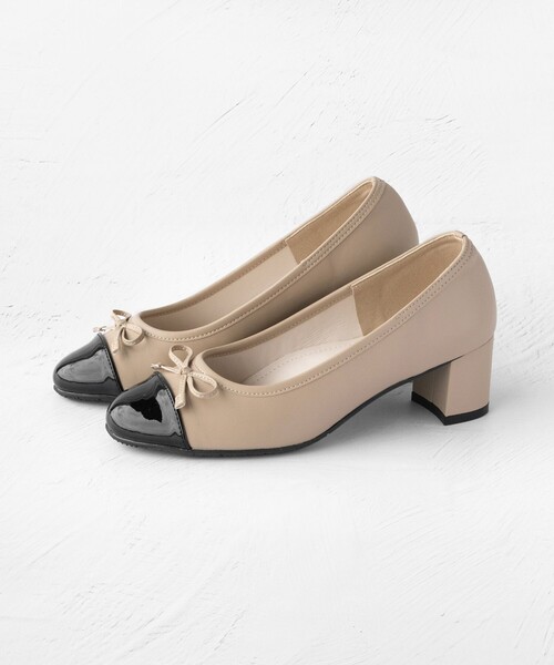 TOCCA（トッカ）の「TINY RIBBON RAIN PUMPS レインパンプス（パンプス・レディース・アイボリー系/ベージュ系/ブラック系・35/36/37/38/39）」の18枚目の写真