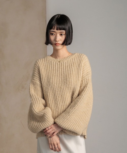 LOWRYS FARM（ローリーズファーム）の「スパンコールニットプルオーバーＬＳ　600406（ニット/セーター・レディース・ベージュ/ライトグレー/チャコールグレー/ブルー・FREE）」の4枚目の写真