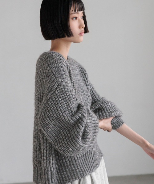 LOWRYS FARM（ローリーズファーム）の「スパンコールニットプルオーバーＬＳ　600406（ニット/セーター・レディース・ベージュ/ライトグレー/チャコールグレー/ブルー・FREE）」の8枚目の写真