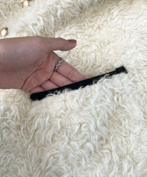 Futier land（フューティアランド）の「配色パイピングノーカラーボアコート（ブルゾン・レディース・ブラウン/アイボリー・MEDIUM/LARGE）」の5枚目の写真