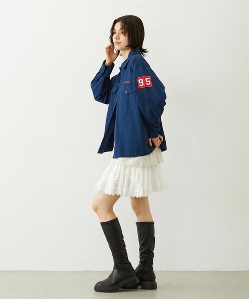 MILKFED.（ミルクフェド）の「PATCHED UTILITY SHIRT（シャツ/ブラウス・レディース・オリーブ/ベージュ/ネイビー・ONE SIZE）」の18枚目の写真