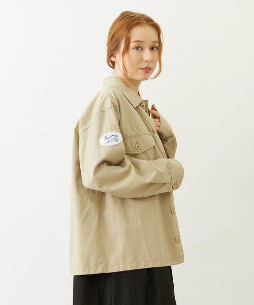MILKFED.（ミルクフェド）の「PATCHED UTILITY SHIRT（シャツ/ブラウス・レディース・オリーブ/ベージュ/ネイビー・ONE SIZE）」の19枚目の写真