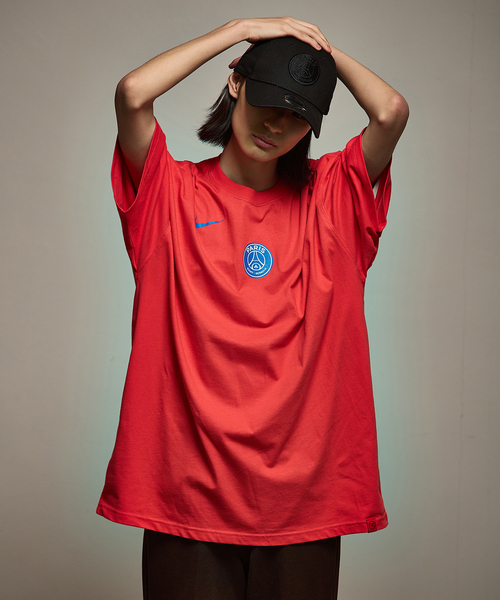 NIKE(ナイキ)の「【NIKE / ナイキ】PSG M NK T90 REMIX TEE HV4922- 679(Tシャツ/カットソー・メンズ・レッド・SMALL/MEDIUM/LARGE/X-LARGE/XX-LARGE)」の8枚目の写真