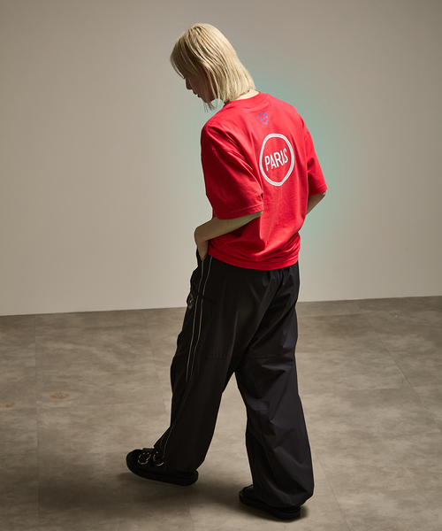 NIKE(ナイキ)の「【NIKE / ナイキ】PSG M NK T90 REMIX TEE HV4922- 679(Tシャツ/カットソー・メンズ・レッド・SMALL/MEDIUM/LARGE/X-LARGE/XX-LARGE)」の20枚目の写真